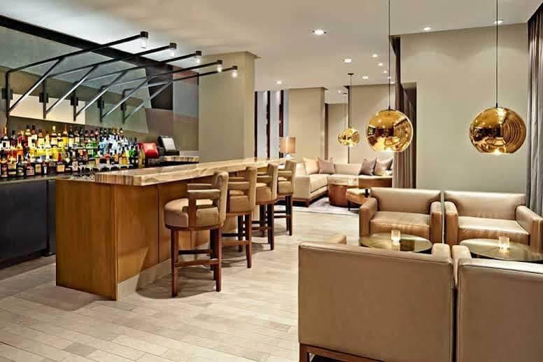 The James Hotel Саскатун Экстерьер фото