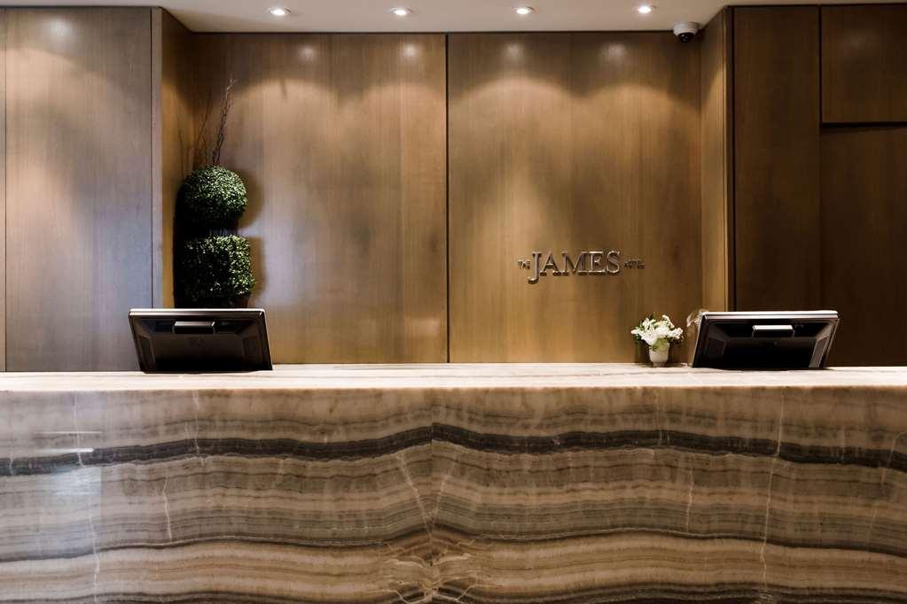 The James Hotel Саскатун Интерьер фото